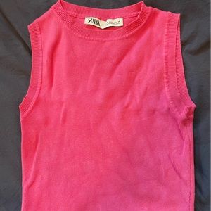 ZARA sleeveless sweater size S